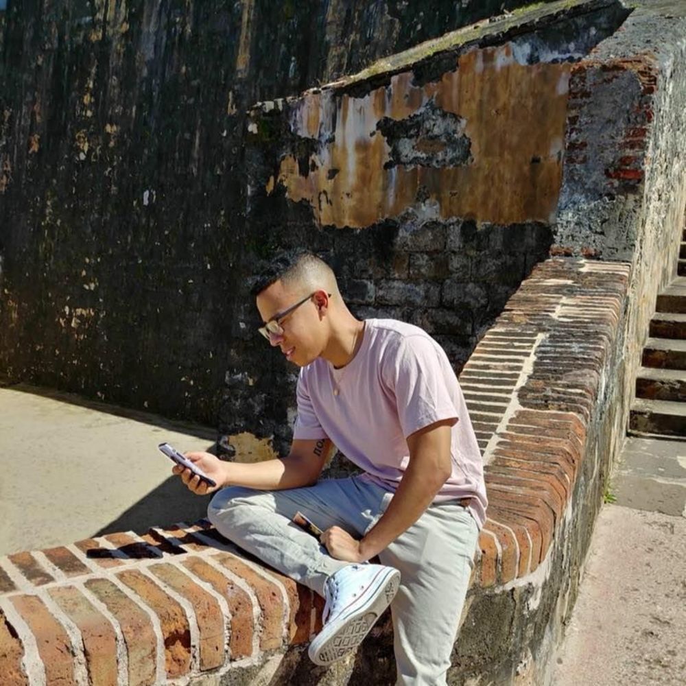 Meet your Posher, Gabriel